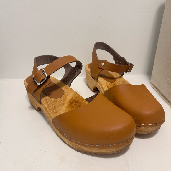 bjork Shoes - Bjork Swedish Brown Leather Women's Clogs